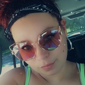 Meet your Posher, Brianna